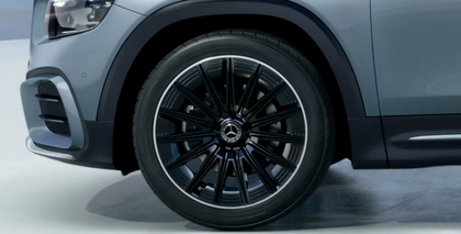 The GLB - メルセデス・ベンツ森ノ宮